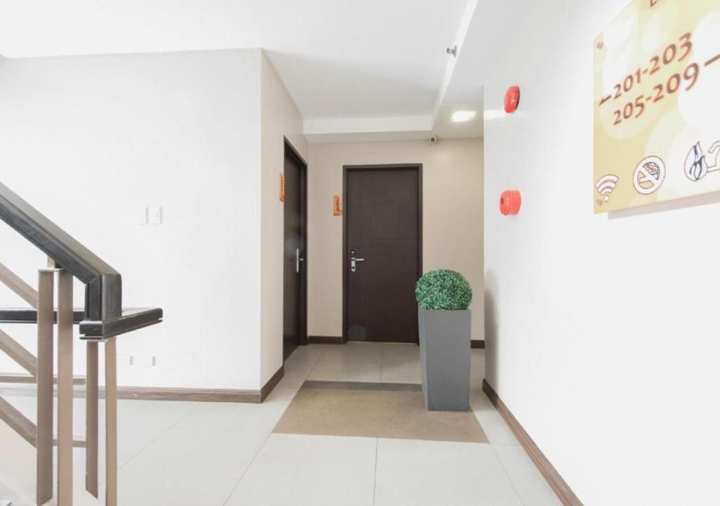 סן פדרו מקאטי Makati Boutique Hotel Near Naia Airport Terminal 3 Edsa Pasay Cbd מראה חיצוני תמונה