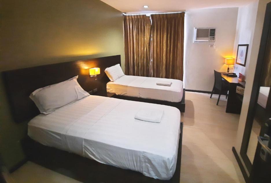 סן פדרו מקאטי Makati Boutique Hotel Near Naia Airport Terminal 3 Edsa Pasay Cbd מראה חיצוני תמונה