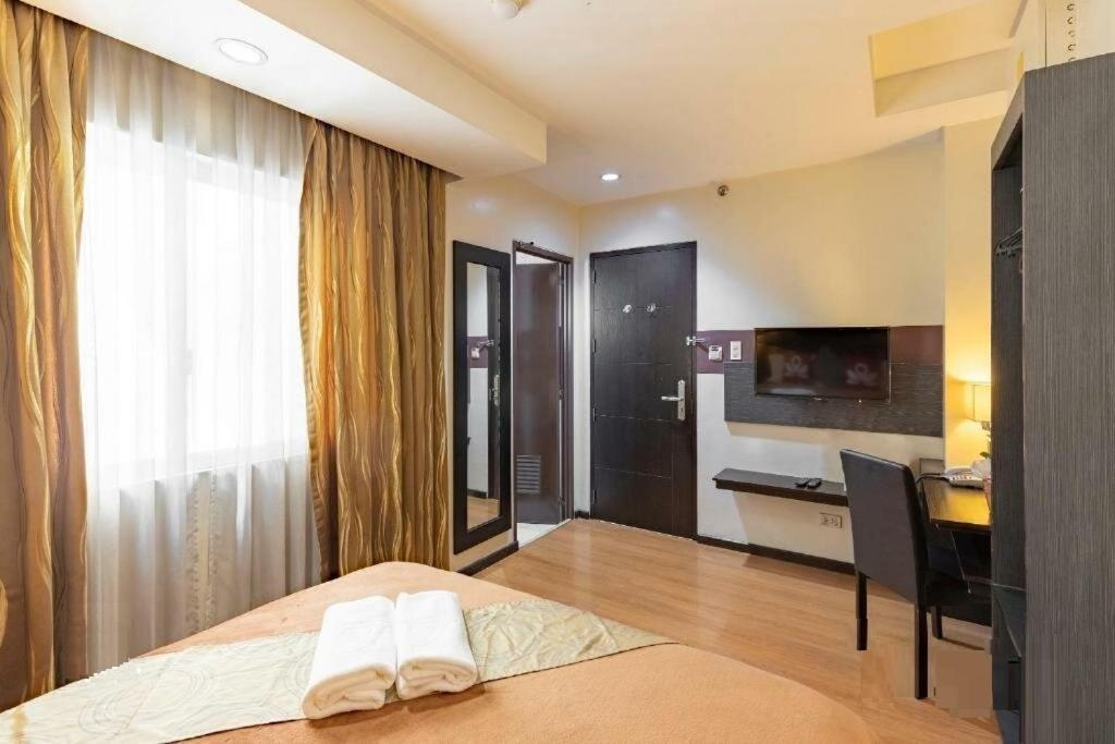 סן פדרו מקאטי Makati Boutique Hotel Near Naia Airport Terminal 3 Edsa Pasay Cbd מראה חיצוני תמונה